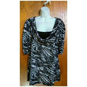 No Boundaries Animal Print top size junior 19 2XG